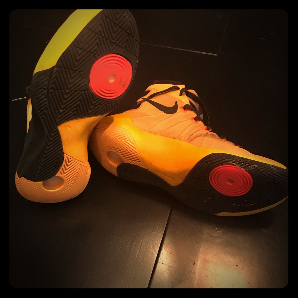 Nike Hyperdunk 2015 “Bruce Lee”
